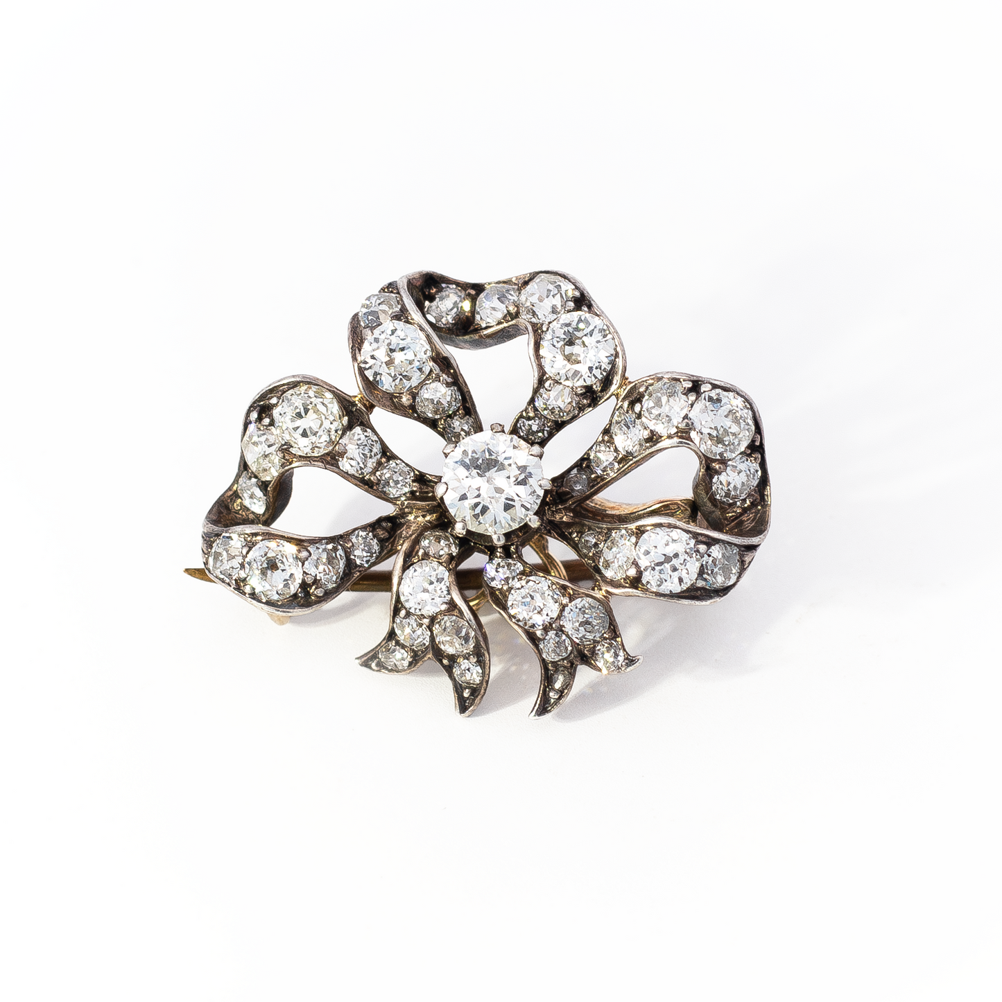2.70ct Old Cut Diamond Bow Motif Brooch
