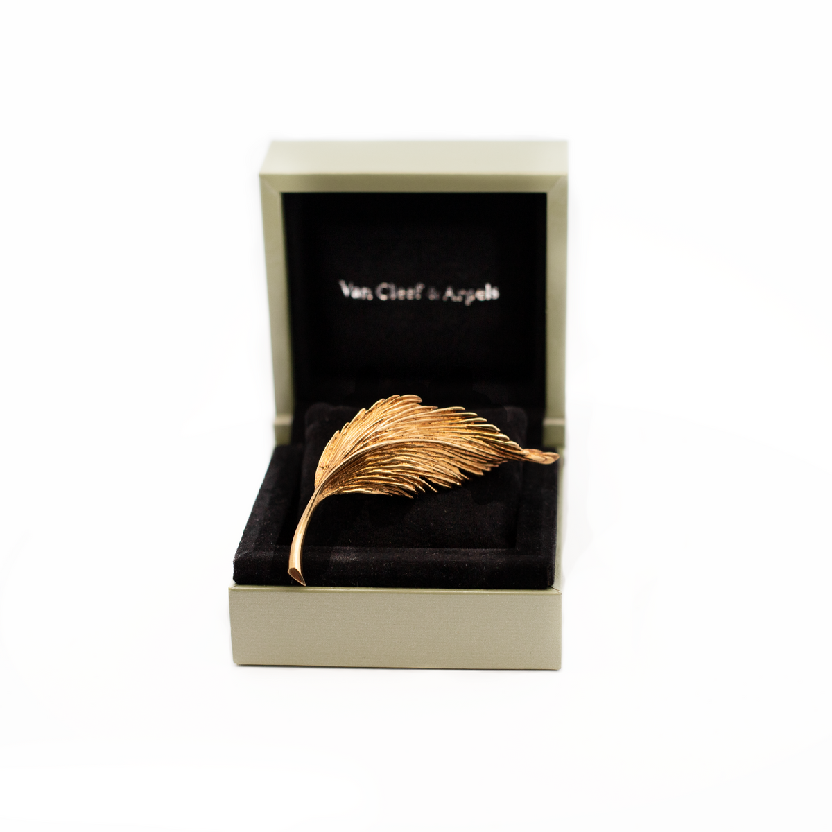 Van Cleef & Arpels Leaf Design Brooch