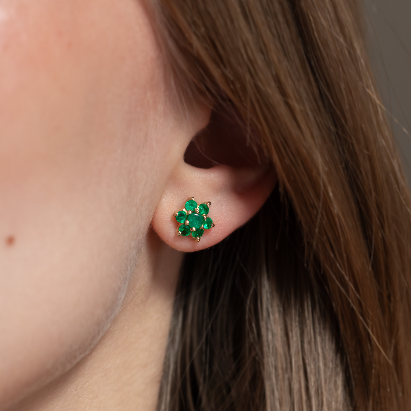 Round Emerald Flower Cluster Earrings