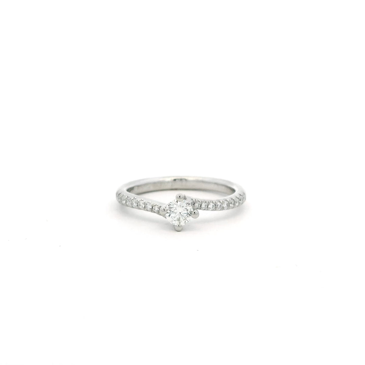 0.27ct GIA Certified Round Brilliant Diamond Ring With Diamond Set Shoulders