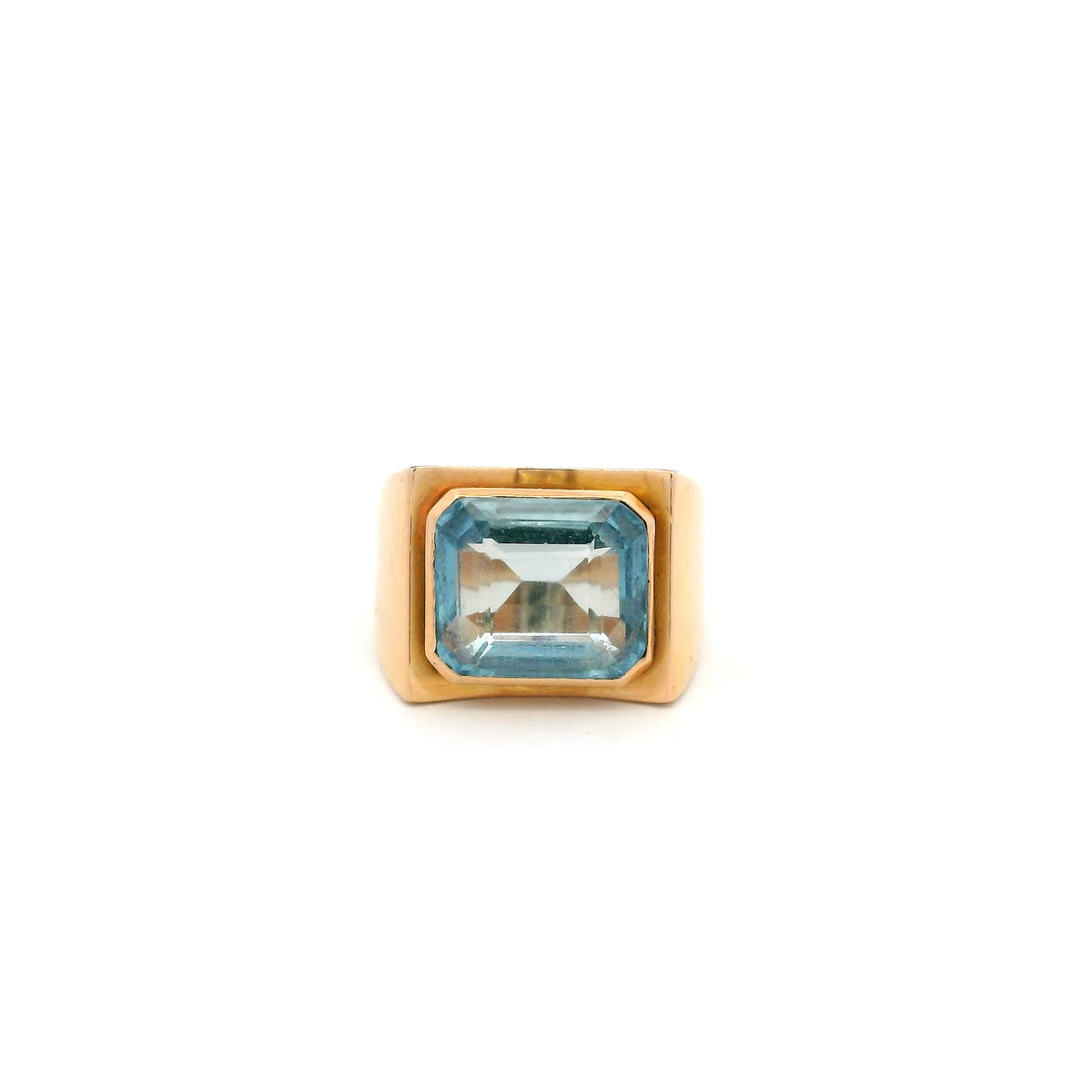 Vintage Emerald Cut Aquamarine Solitaire Ring