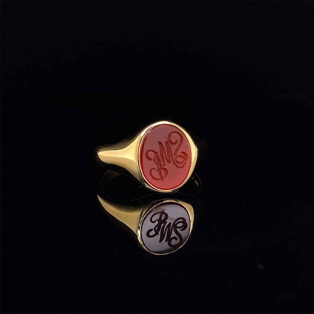 18ct Yellow Gold Engraved Cornelian Vintage Signet Ring
