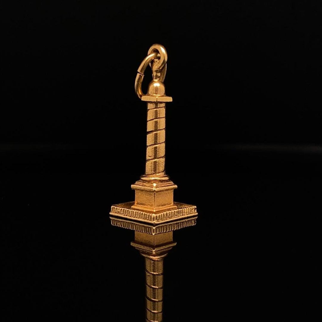 18ct Yellow Gold Vendome Column Charm