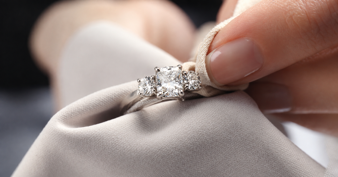 How to clean jewellery at home