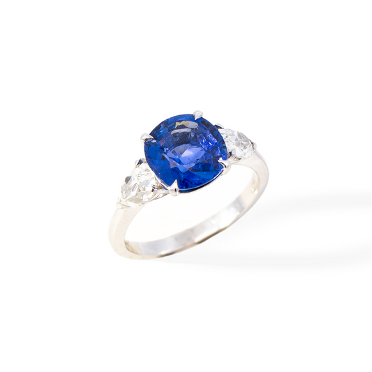3.45ct Round Cut Sapphire And Diamond Three Stone Ring