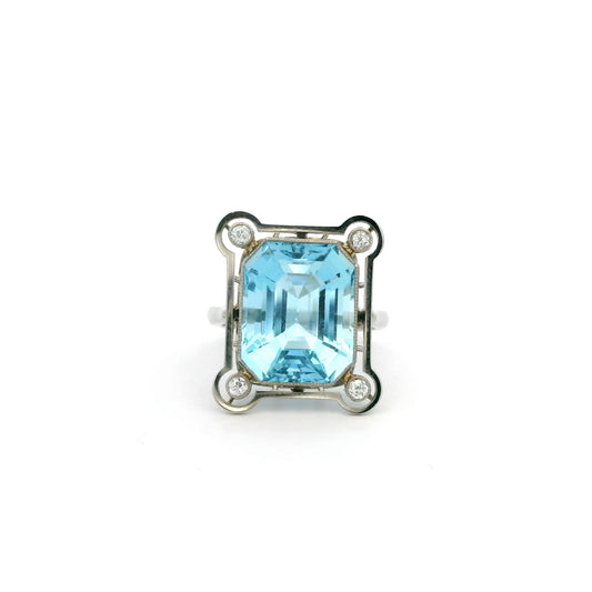 10.33ct Emerald Cut Aquamarine And Round Diamond Ring