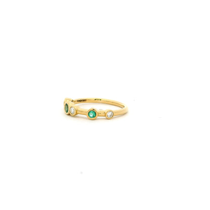 0.17ct Round Emerald And Diamond Bubble Ring