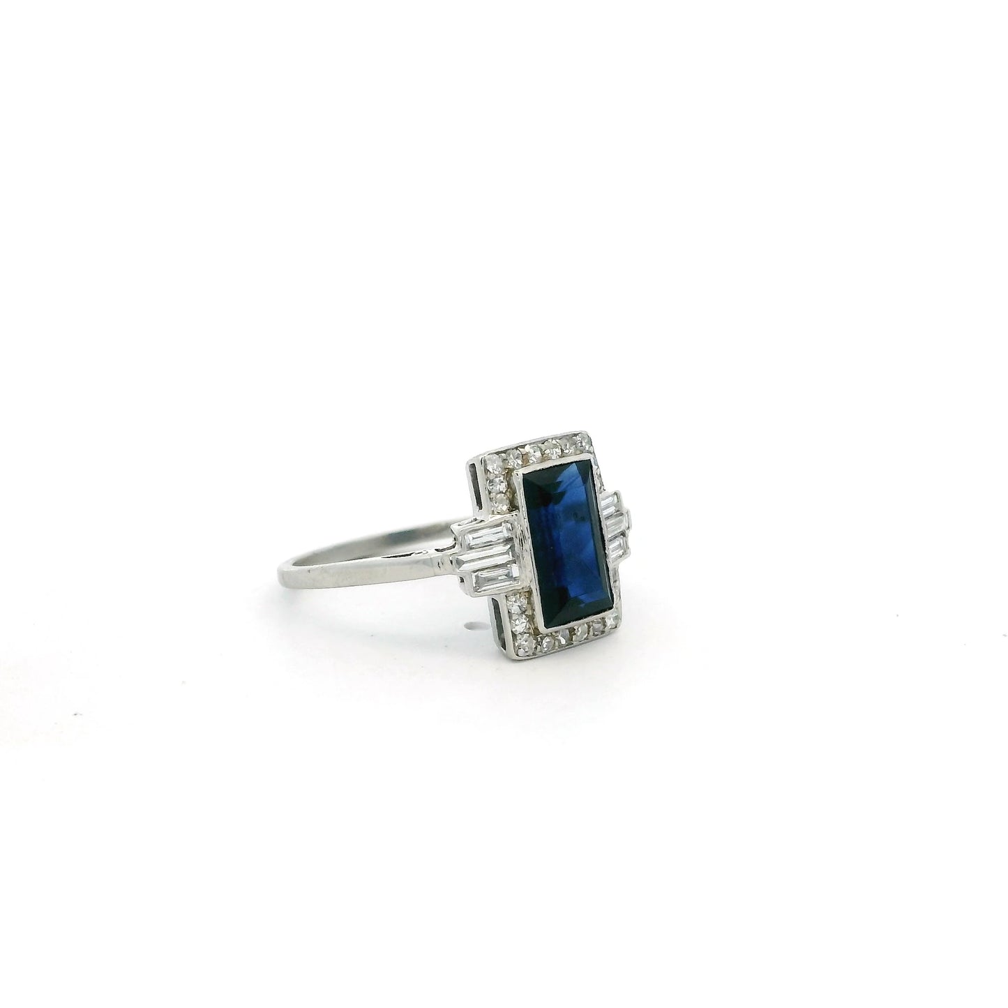 Art Deco 1.80ct Rectangular Sapphire And Diamond Cluster Ring