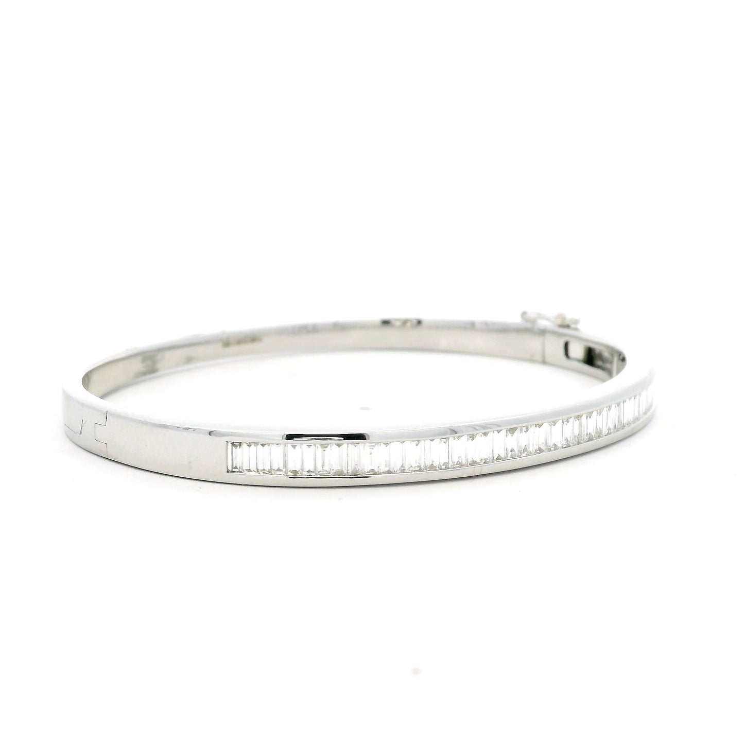 1.43ct Baguette Cut Diamond Hinged Bangle