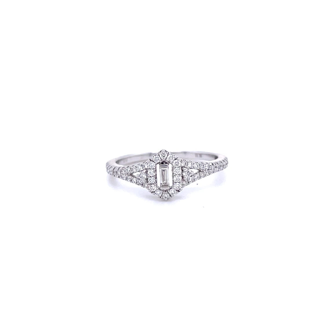 0.36ct Baguette Cut Diamond Cluster Ring With Split shoulders