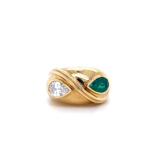 Fred Paris Emerald And Diamond Dress Ring