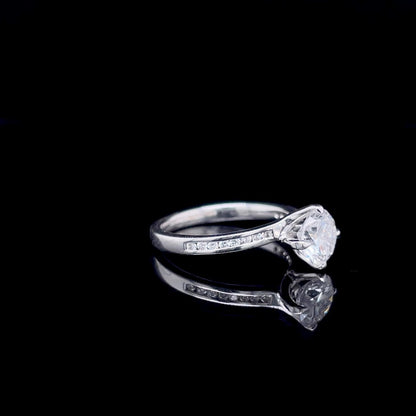0.97ct Round Brilliant Cut Diamond Solitaire Twist Ring
