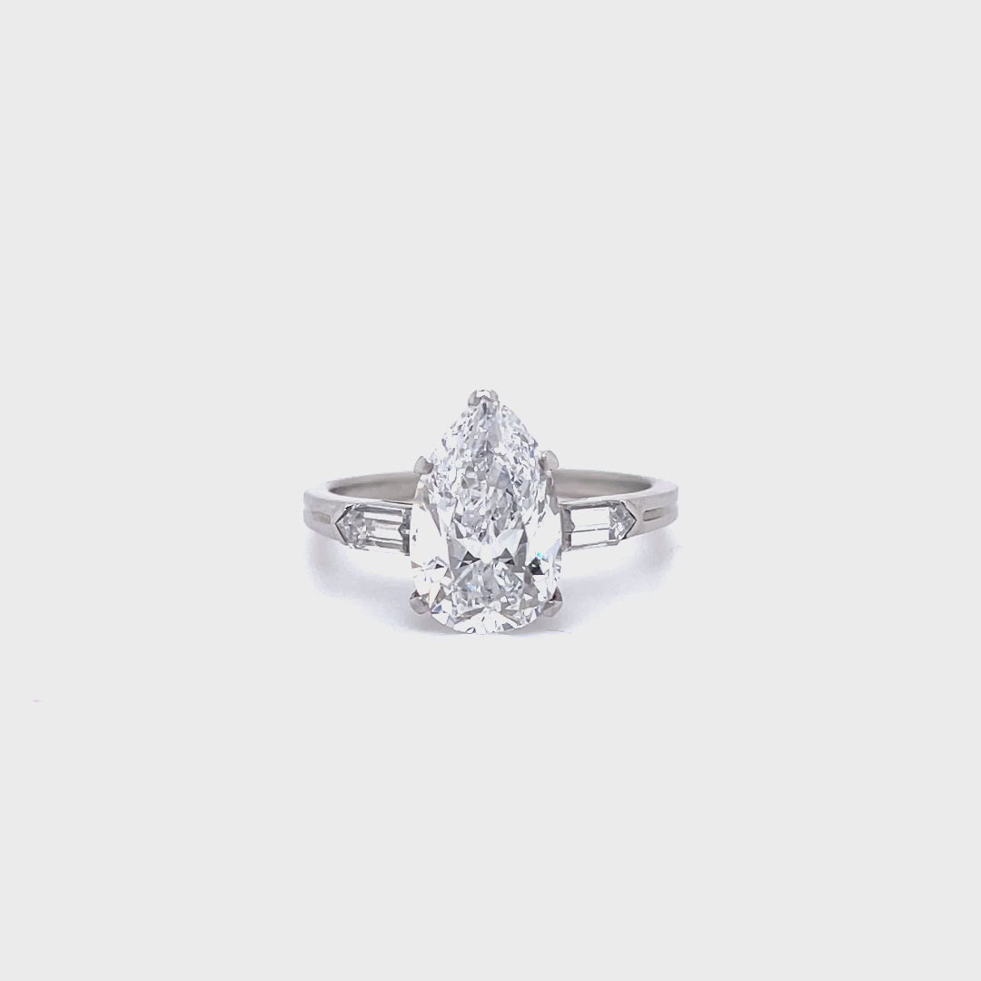 Tiffany pear deals shaped engagement ring