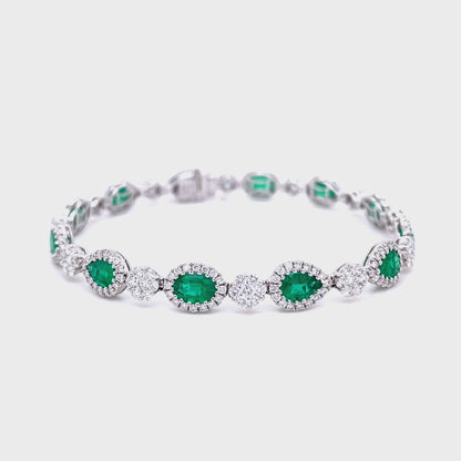 3.94ct Emerald and Diamond Clusters Bracelet