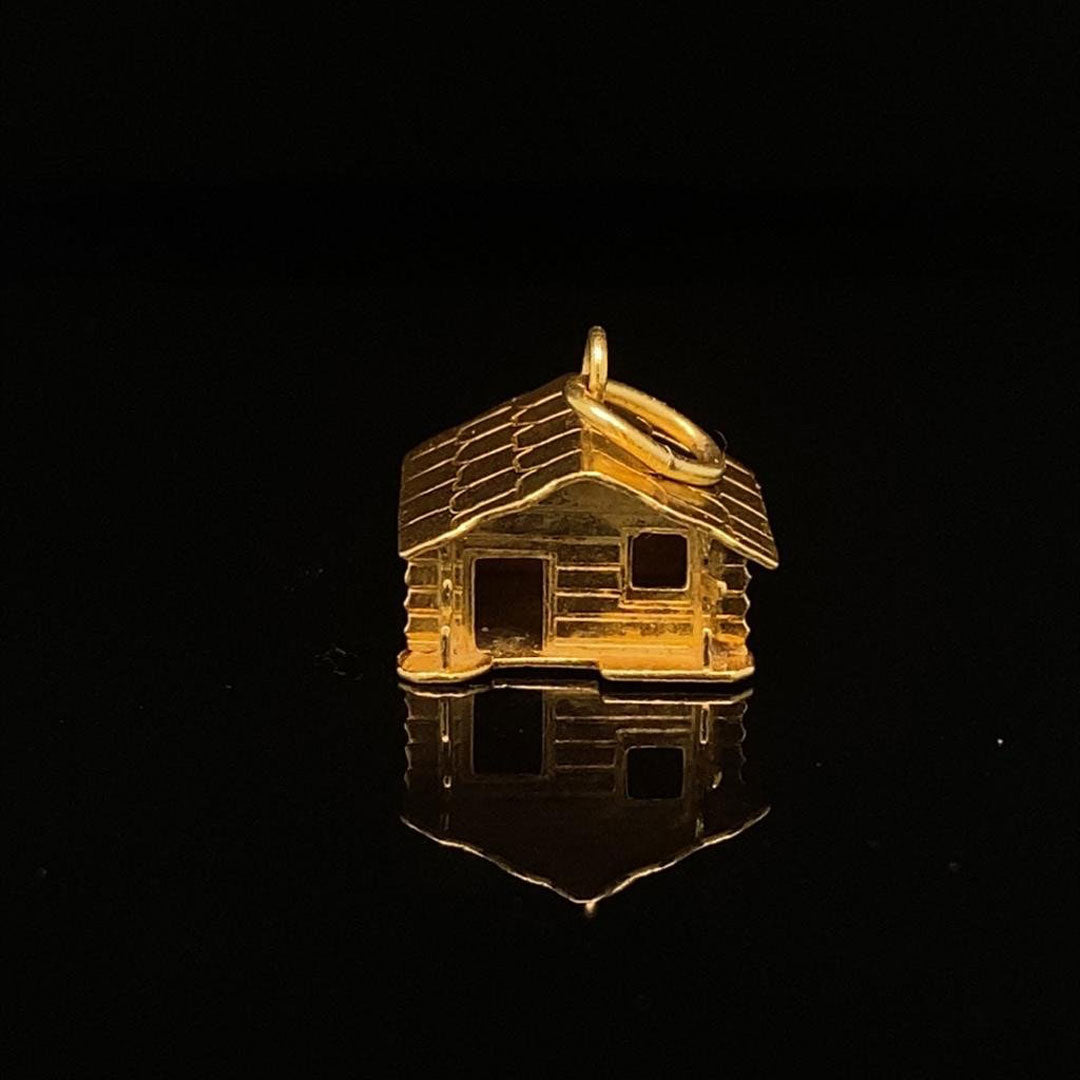 18ct Yellow Gold Wooden Lodge Charm