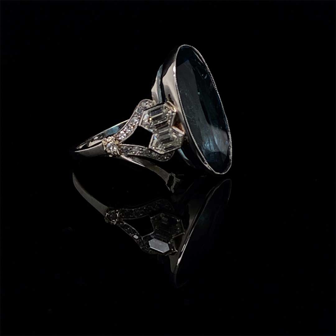 6.00ct Oval Cut Aquamarine Vintage Art Deco Dress Ring With Diamond Shoulders