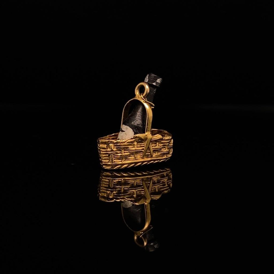 9ct Yellow Gold Wine Bottle and Basket Charm
