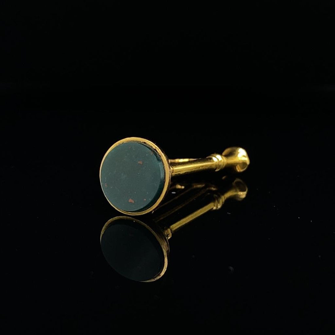 9ct Yellow Gold and Bloodstone Harp Charm