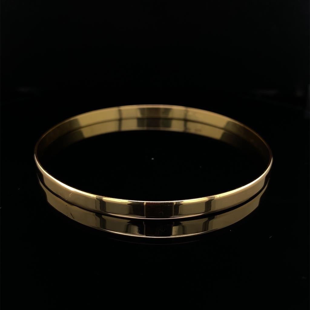 Yellow Gold Solid Round Bangle