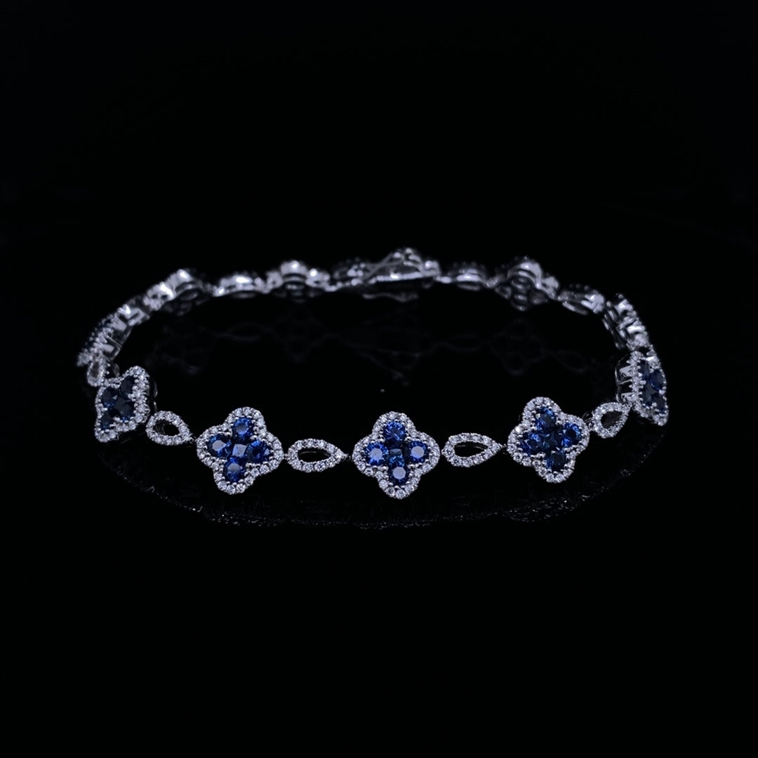 4.40ct Sapphire and Diamond Quatrefoil Clusters Bracelet