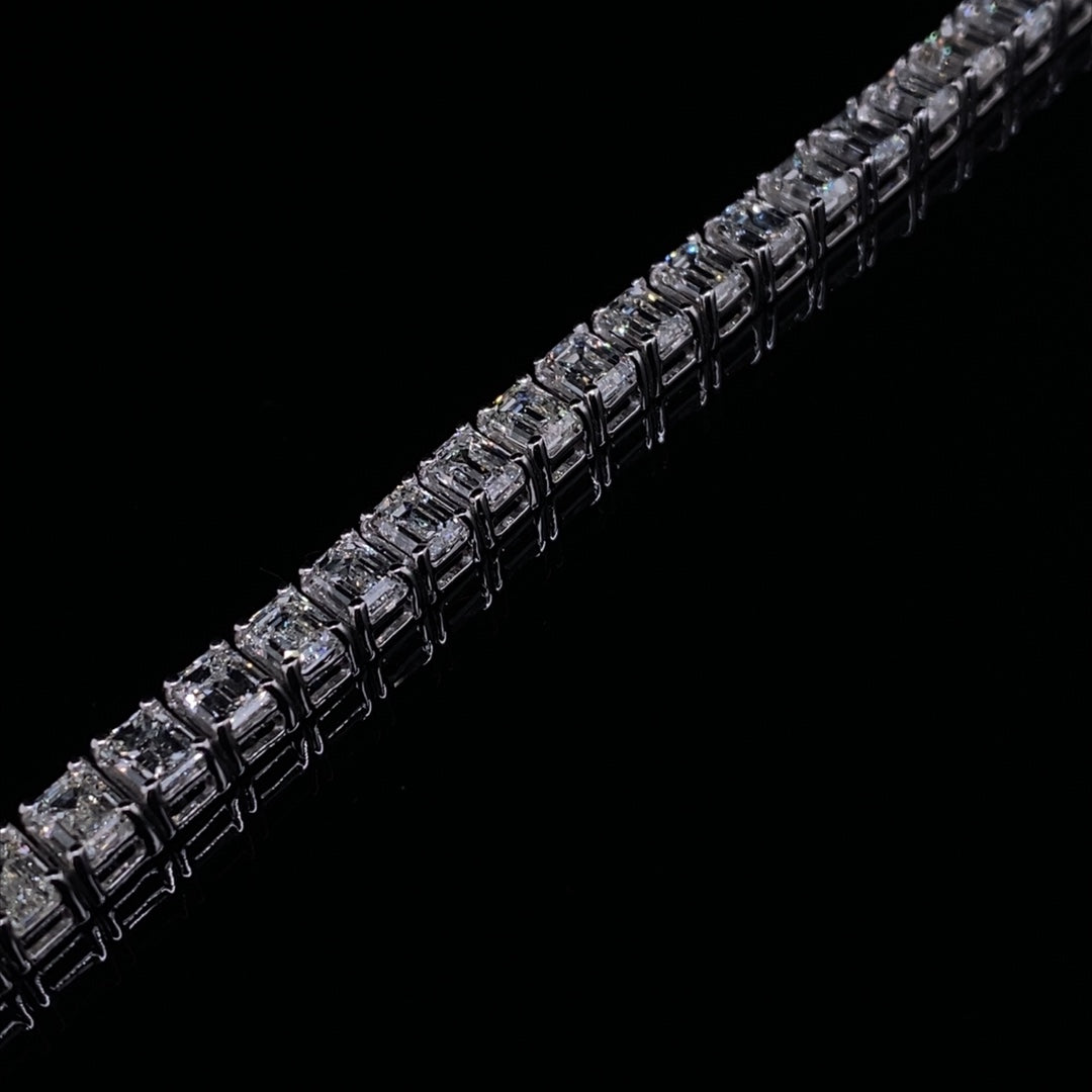 14.74ct Emerald Cut Diamond Line Bracelet