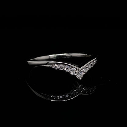 Round Diamond Wish Bone Shape Wedding Ring